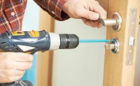 City Locksmith Services Cincinnati, OH 513-988-4015 City Locksmith Services Cincinnati, OH 513-988-4015 - 10-Commercial-Lockouts